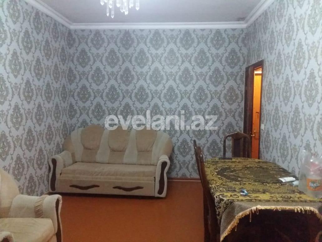 Satılır, köhnə tikili, 2 otaqlı, 35 m², Bakı, Nəsimi r, 4-cü mikrorayon q, Memar Əcəmi m.