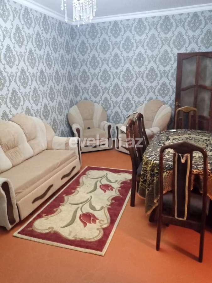 Satılır, köhnə tikili, 2 otaqlı, 35 m², Bakı, Nəsimi r, 4-cü mikrorayon q, Memar Əcəmi m.