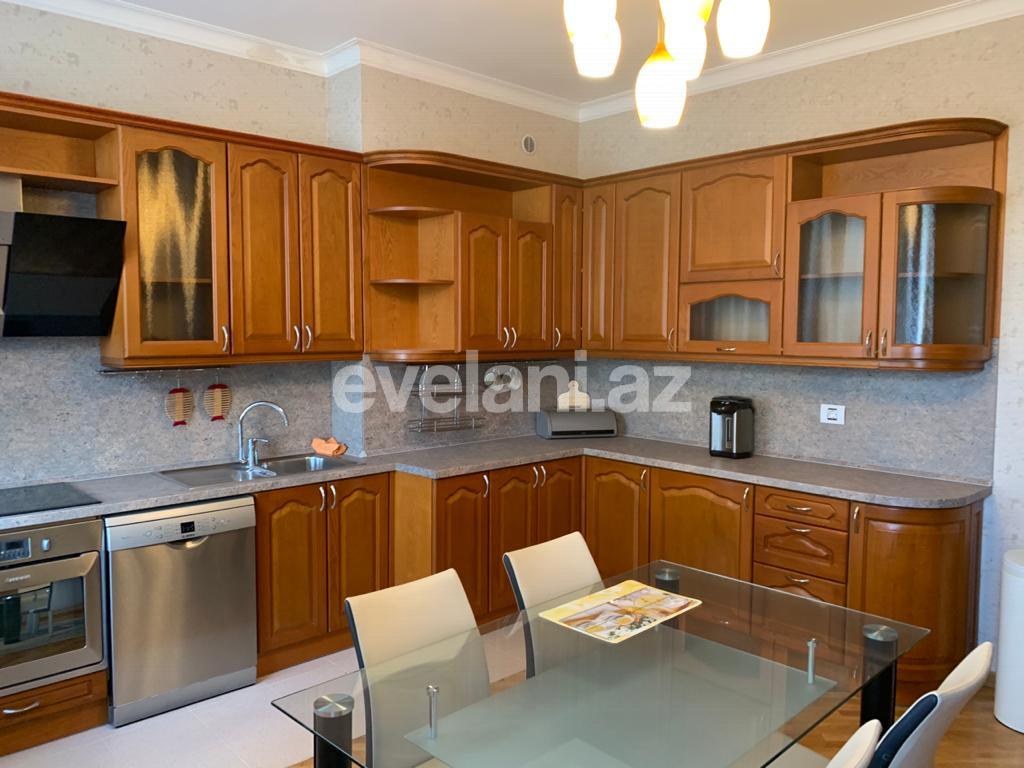 Satılır, yeni tikili, 3 otaqlı, 137 m², Bakı, Yasamal r, Yasamal q, Elmlər Akademiyası m.