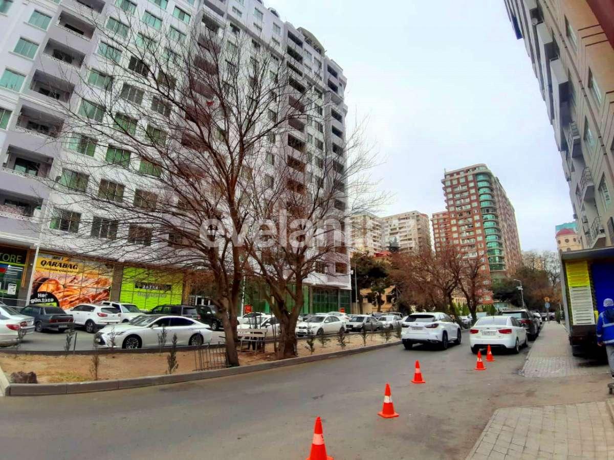 Satılır, yeni tikili, 3 otaqlı, 128 m², Bakı, Nəsimi r.