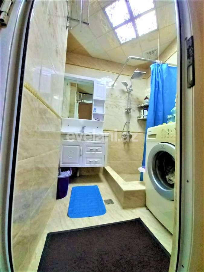 Satılır, köhnə tikili, 3 otaqlı, 80 m², Bakı, Nizami r, Xalqlar Dostluğu m.