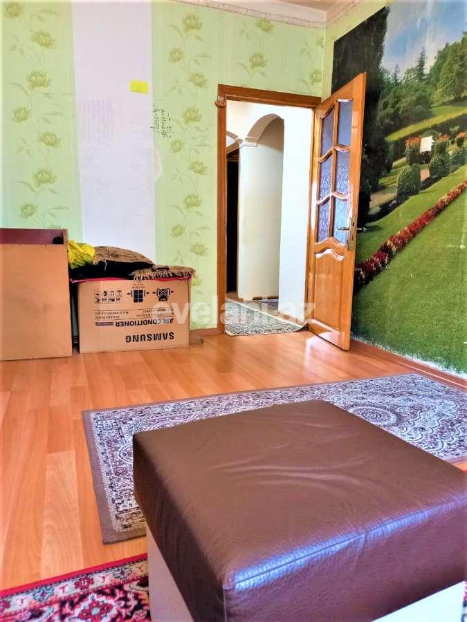 Satılır, köhnə tikili, 3 otaqlı, 80 m², Bakı, Nizami r, Xalqlar Dostluğu m.