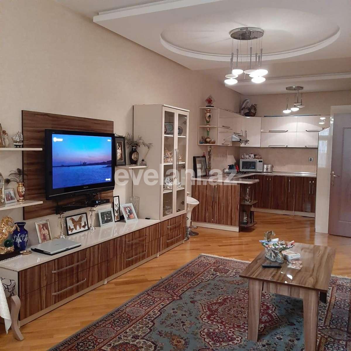 Satılır, yeni tikili, 3 otaqlı, 100 m², Bakı, Xətai r, Şah İsmayıl Xətai m.