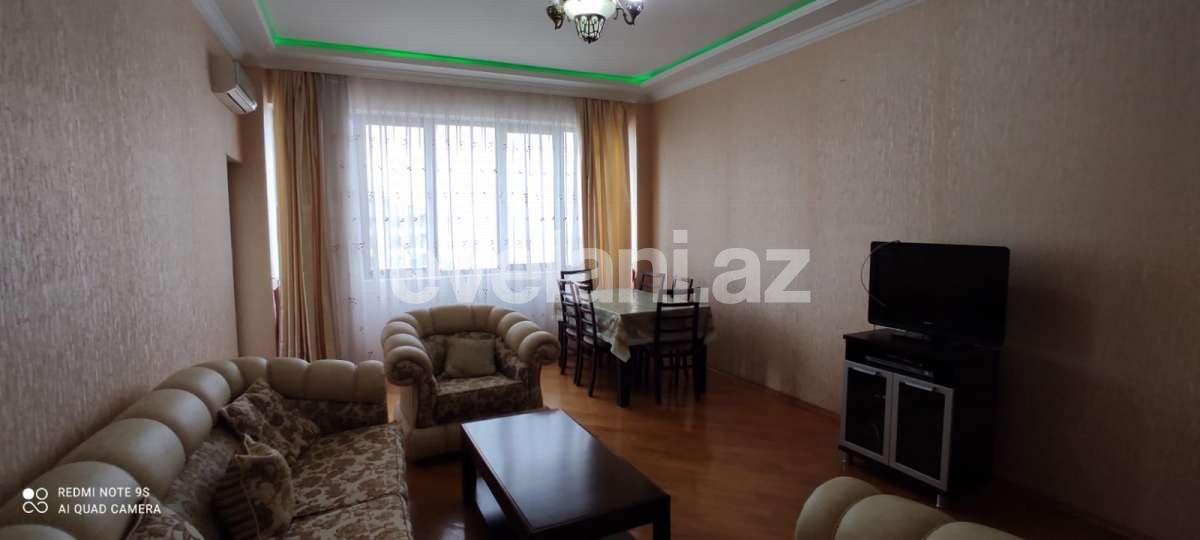 Kirayə verilir, köhnə tikili, 2 otaqlı, 105 m², Bakı, Yasamal r.