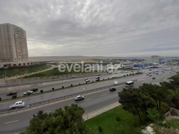 Satılır, villa, 4 otaqlı, 400 m², Bakı, Binəqədi r.