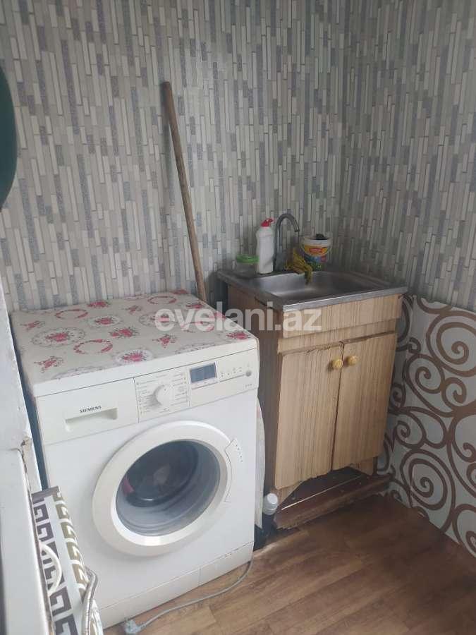 Satılır, köhnə tikili, 1 otaqlı, 20 m², Bakı, Nizami r, 8-ci kilometr q, Qara Qarayev m.