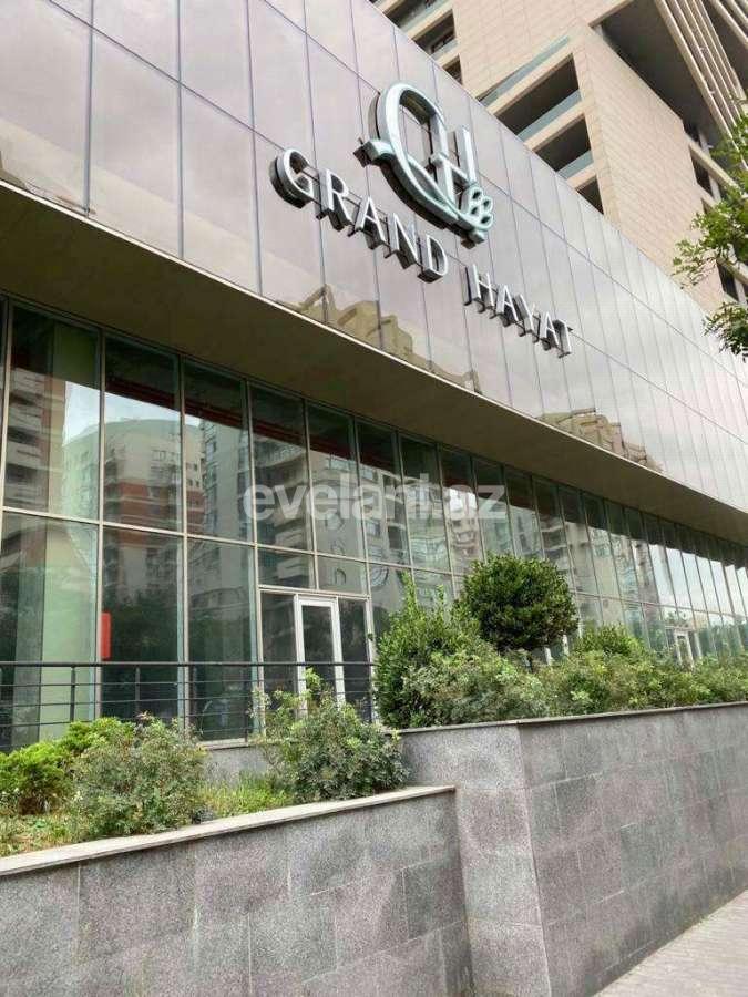 Kirayə verilir, yeni tikili, 2 otaqlı, 65 m², Bakı, Yasamal r, 8 Noyabr m.