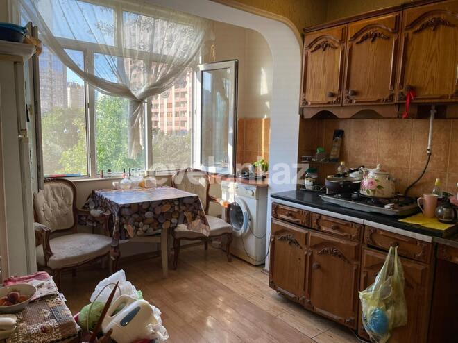 Kirayə verilir, köhnə tikili, 2 otaqlı, 40 m², Bakı, Xətai r, Şah İsmayıl Xətai m.