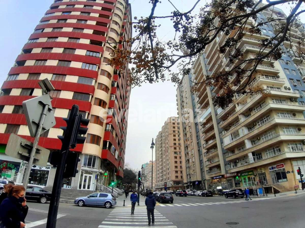 Sale, new building, 8 room, 500 m², Baku, Nasimi r.