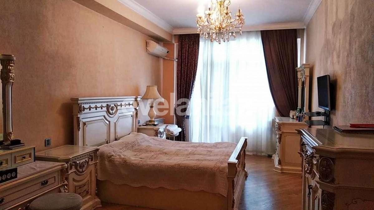 Satılır, yeni tikili, 3 otaqlı, 156 m², Bakı, Nəsimi r, 8 Noyabr m.