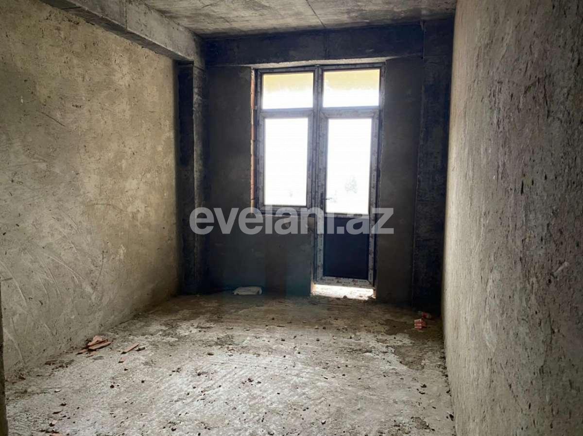 Satılır, yeni tikili, 3 otaqlı, 118 m², Bakı, Nizami r, Qara Qarayev m.
