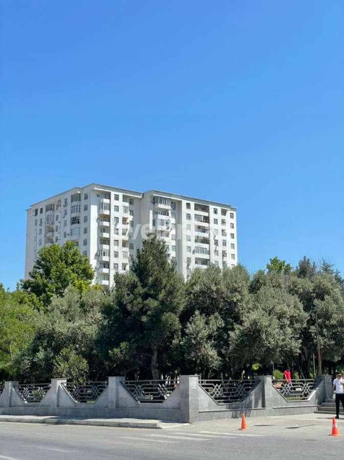 Satılır, yeni tikili, 3 otaqlı, 130 m², Bakı, Yasamal r, Yeni Yasamal q, İnşaatçılar m.