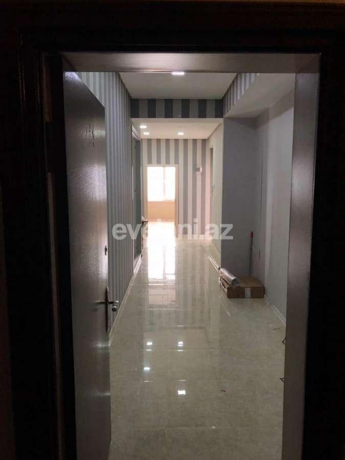 Satılır, yeni tikili, 3 otaqlı, 130 m², Bakı, Yasamal r, Yeni Yasamal q, İnşaatçılar m.
