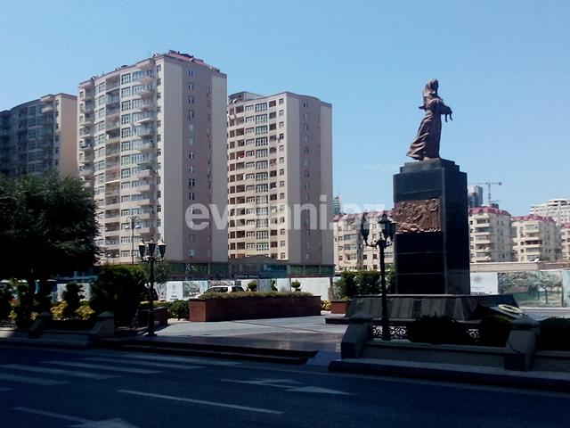 Satılır, yeni tikili, 2 otaqlı, 98 m², Bakı, Xətai r, Şah İsmayıl Xətai m.