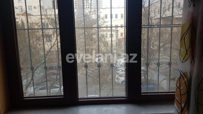 Rent, old building, 4 room, 100 m², Baku, Nasimi r, 28 may m.