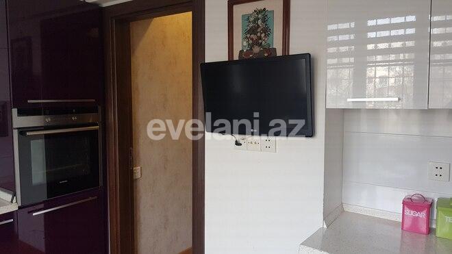 Rent, old building, 4 room, 100 m², Baku, Nasimi r, 28 may m.