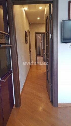 Rent, old building, 4 room, 100 m², Baku, Nasimi r, 28 may m.
