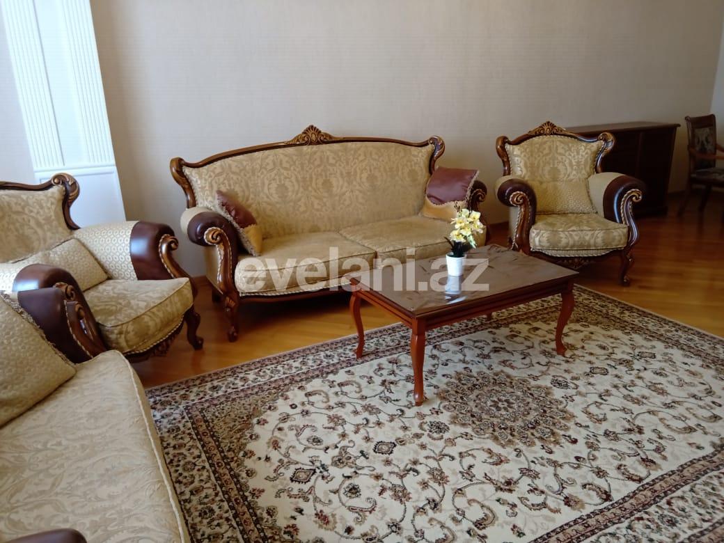 Rent, new building, 4 room, 178 m², Baku, Yasamal r.