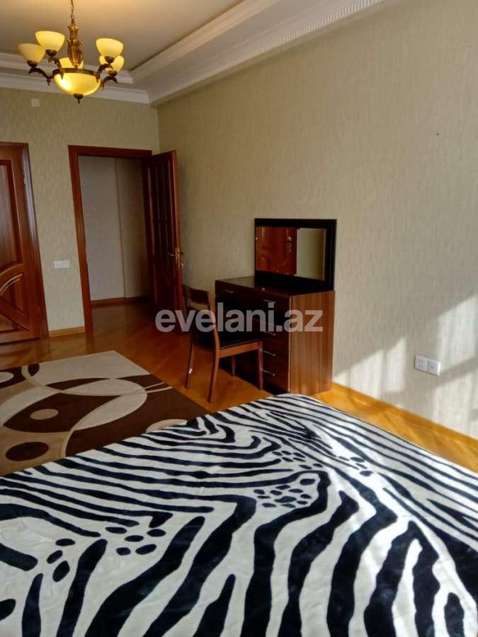 Rent, new building, 4 room, 178 m², Baku, Yasamal r.