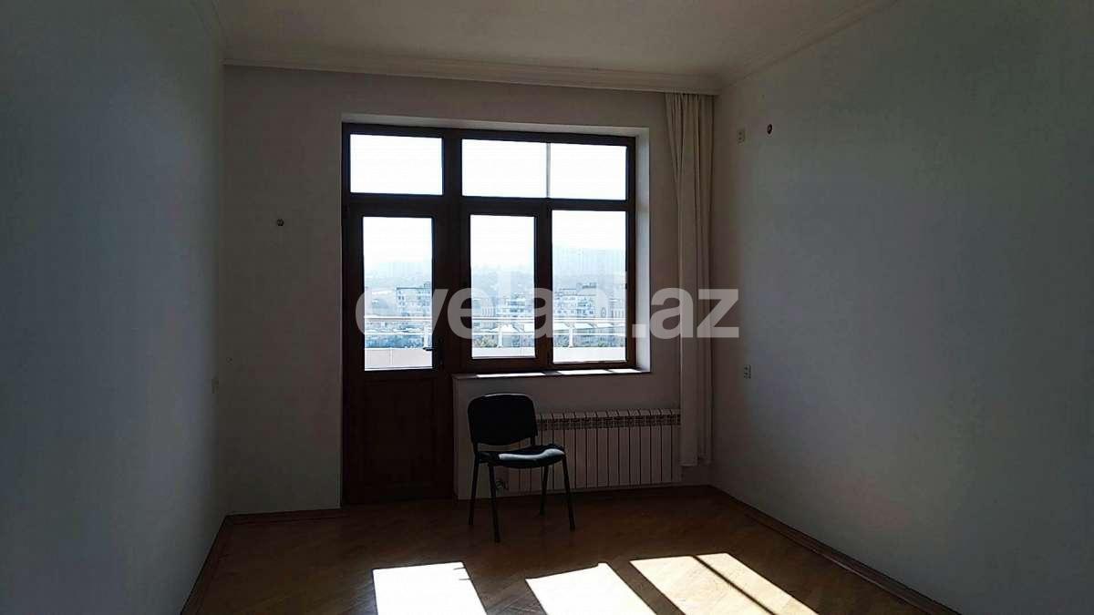 Kirayə verilir, yeni tikili, 3 otaqlı, 152 m², Bakı, Yasamal r, Yasamal q, Elmlər Akademiyası m.