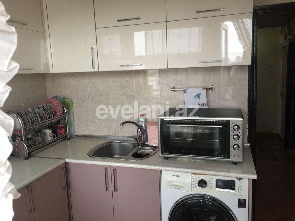 Satılır, köhnə tikili, 2 otaqlı, 60 m², Bakı, Binəqədi r, Nizami m.