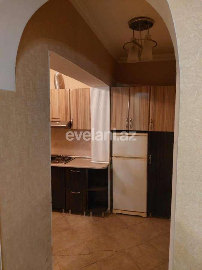 Kirayə verilir, köhnə tikili, 3 otaqlı, 100 m², Bakı, Yasamal r, Elmlər Akademiyası m.