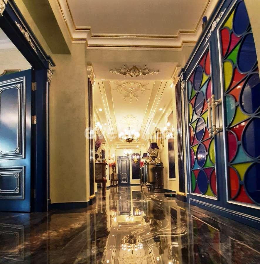 Satılır, yeni tikili, 3 otaqlı, 175 m², Bakı, Yasamal r, Nizami m.