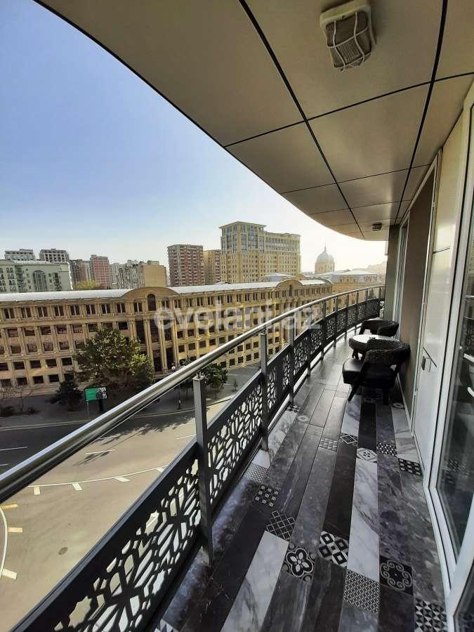 Satılır, yeni tikili, 3 otaqlı, 175 m², Bakı, Yasamal r, Nizami m.