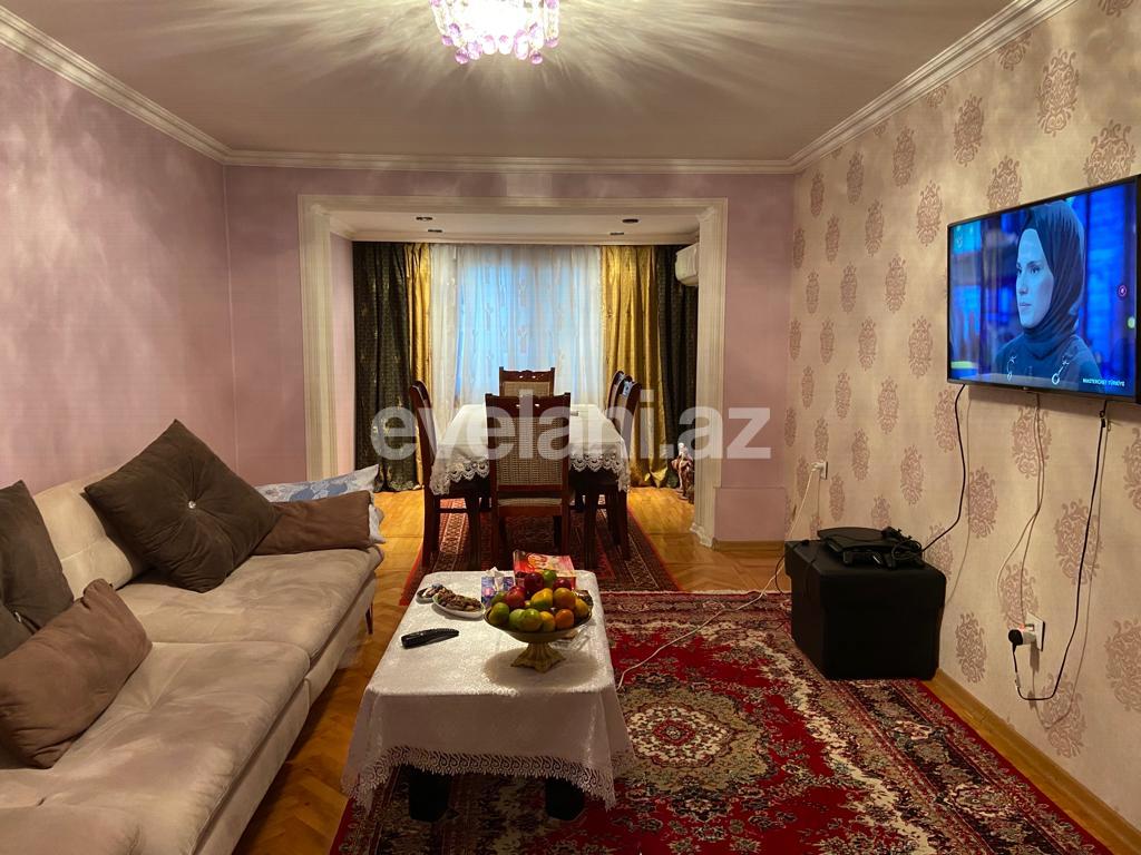 Продаётся, вторичка, 3-комнаты, 60 m², Баку, Ясамальский r, Иншаатчылар m.