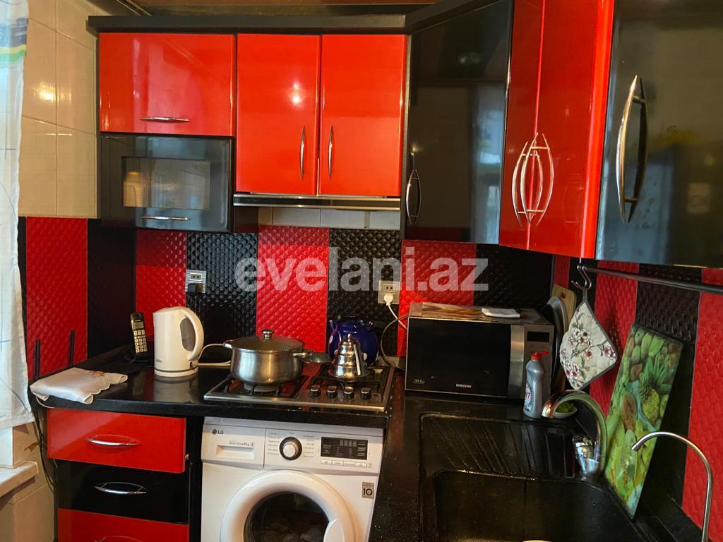 Продаётся, вторичка, 3-комнаты, 60 m², Баку, Ясамальский r, Иншаатчылар m.