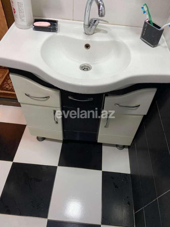 Продаётся, вторичка, 3-комнаты, 60 m², Баку, Ясамальский r, Иншаатчылар m.