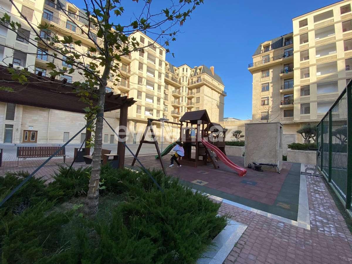 Sale, new building, 4 room, 142 m², Baku, Khatai r.