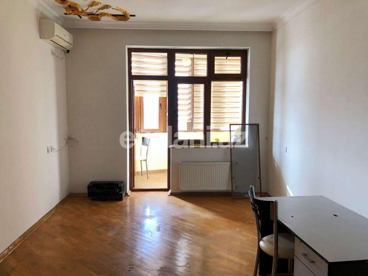Rent, new building, 3 room, 147 m², Baku, Yasamal r, Elmlar Akademiyası m.