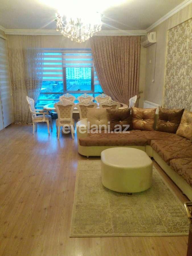 Satılır, yeni tikili, 4 otaqlı, 195 m², Bakı, Yasamal r, Elmlər Akademiyası m.