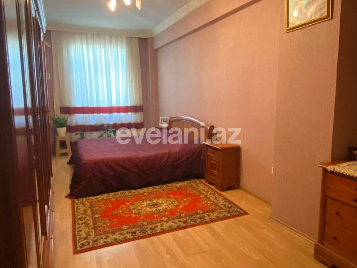 Satılır, yeni tikili, 4 otaqlı, 180 m², Bakı, Binəqədi r, 8-ci mikrorayon q.