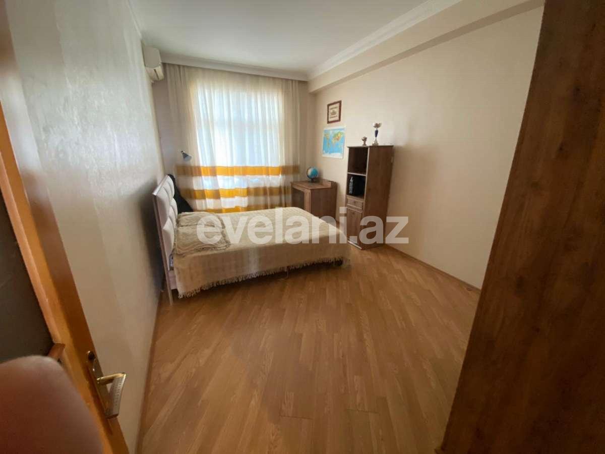Satılır, yeni tikili, 4 otaqlı, 180 m², Bakı, Binəqədi r, 8-ci mikrorayon q.