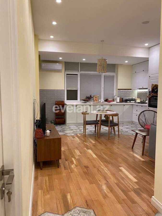 Satılır, yeni tikili, 2 otaqlı, 70 m², Bakı, Nərimanov r, Nəriman Nərimanov m.