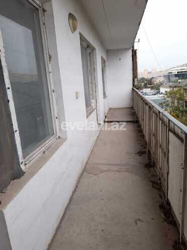 Satılır, köhnə tikili, 5 otaqlı, 115 m², Bakı, Nizami r, Neftçilər m.