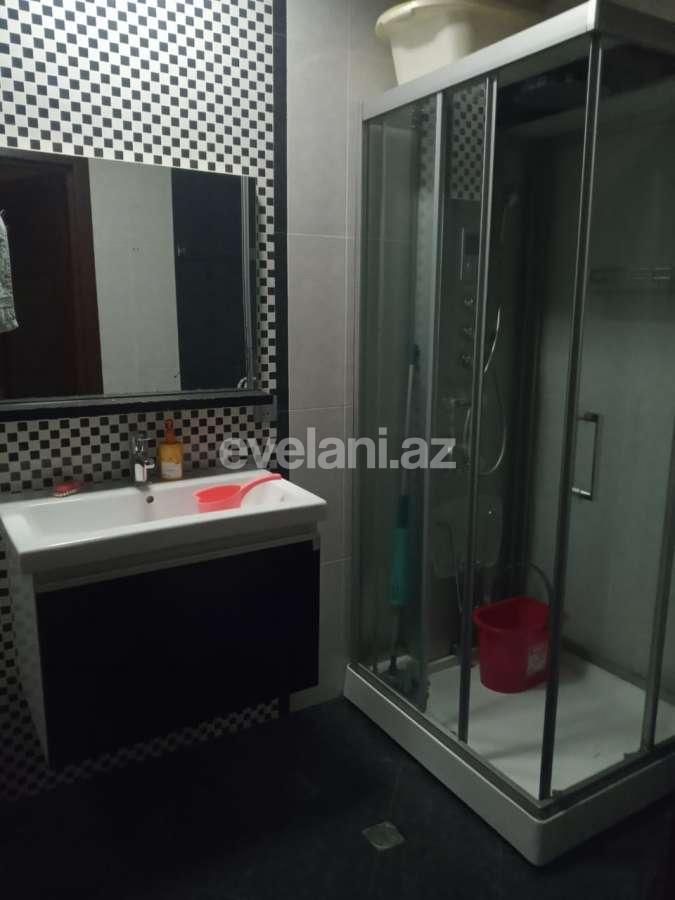 Satılır, yeni tikili, 3 otaqlı, 130 m², Bakı, Binəqədi r, 7-ci mikrorayon q, Azadlıq prospekti m.