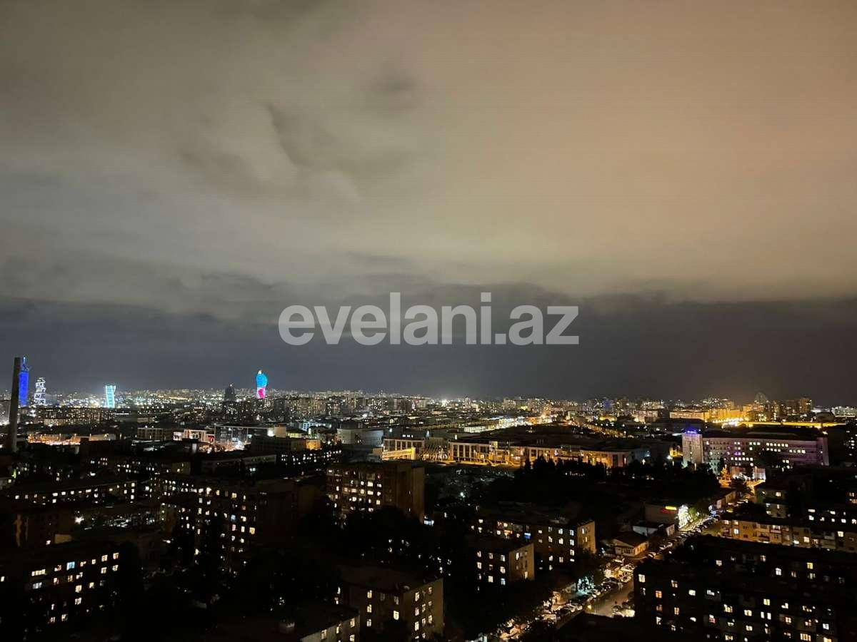 Satılır, yeni tikili, 3 otaqlı, 128 m², Bakı, Binəqədi r, 8-ci mikrorayon q, Azadlıq prospekti m.