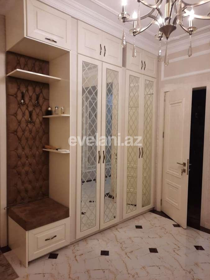 Satılır, yeni tikili, 3 otaqlı, 128 m², Bakı, Binəqədi r, 8-ci mikrorayon q, Azadlıq prospekti m.
