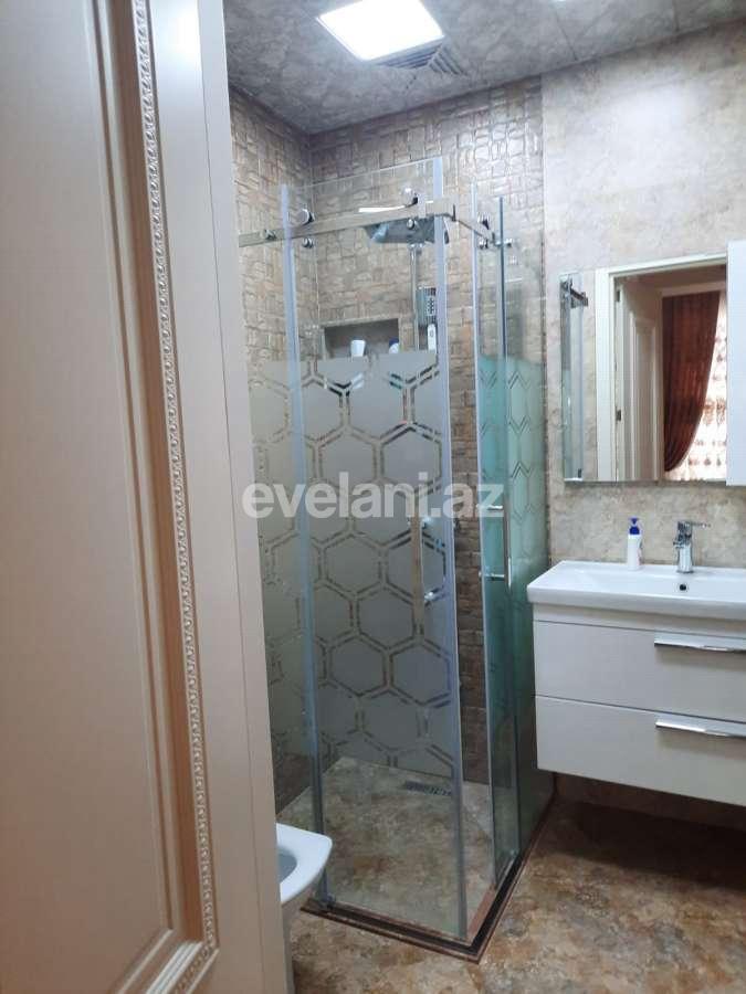 Satılır, yeni tikili, 3 otaqlı, 128 m², Bakı, Binəqədi r, 8-ci mikrorayon q, Azadlıq prospekti m.