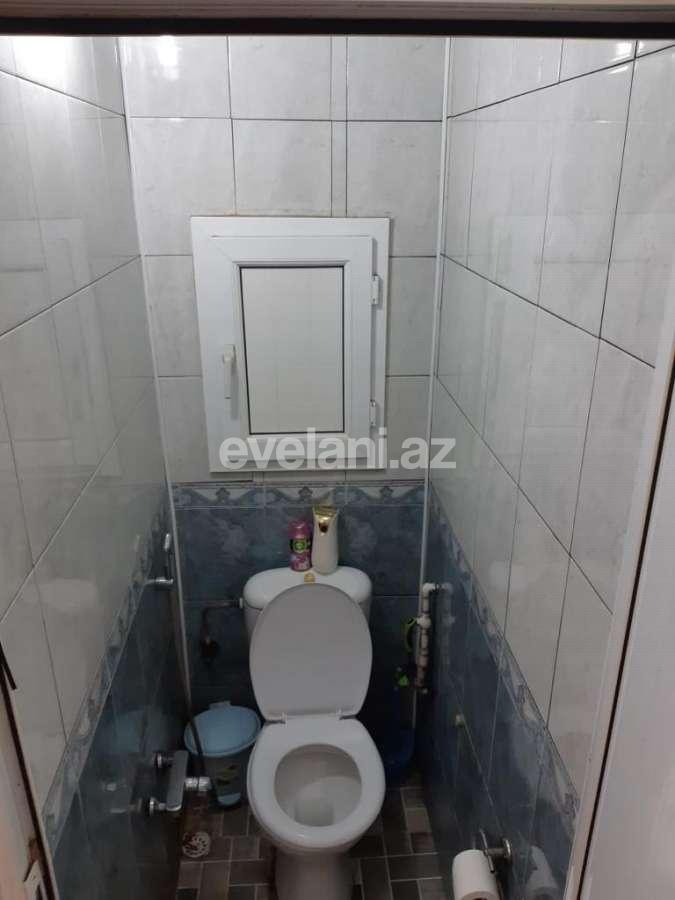 Satılır, köhnə tikili, 2 otaqlı, 45 m², Bakı, Nəsimi r, 3-cü mikrorayon q, Memar Əcəmi m.
