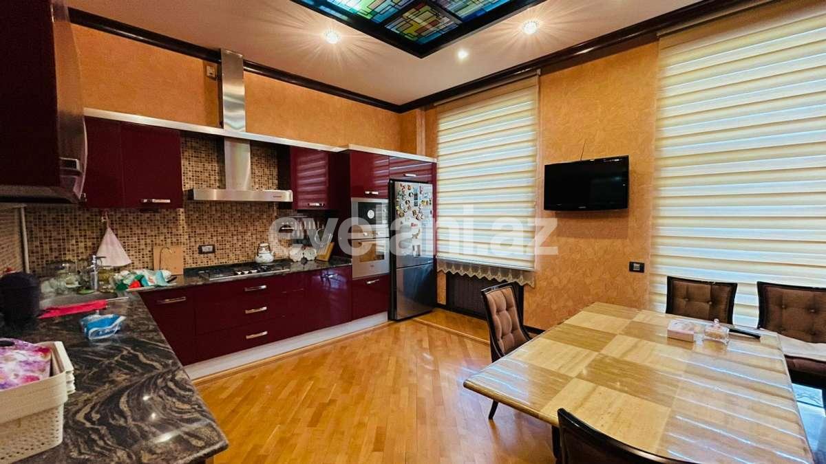 Kirayə verilir, yeni tikili, 5 otaqlı, 250 m², Bakı, Səbail r, İçəri Şəhər m.