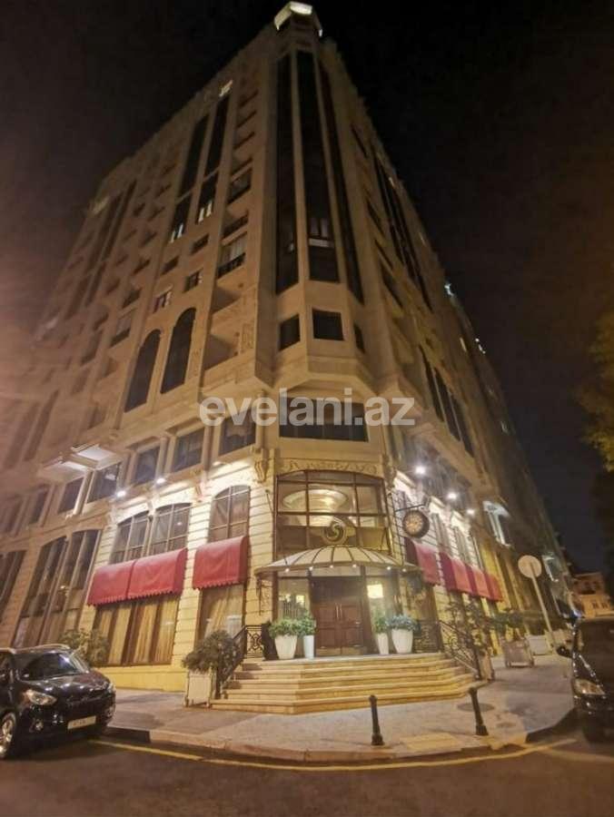 Satılır, yeni tikili, 3 otaqlı, 175 m², İçəri Şəhər m.