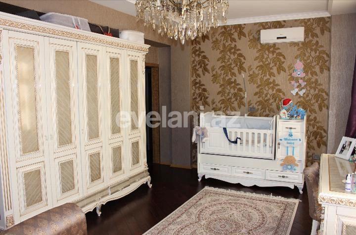 Продаётся, новостройка, 4-комнаты, 180 m², Баку, Хатаинский r, Ази Асланов m.