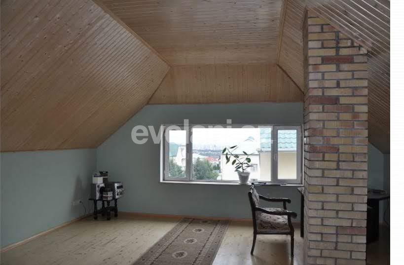 Kirayə verilir, villa, 6 otaqlı, 200 m², Bakı, Səbail r, Badamdar q.