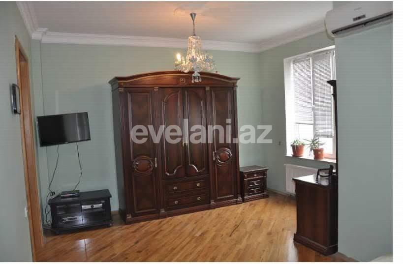 Kirayə verilir, villa, 6 otaqlı, 200 m², Bakı, Səbail r, Badamdar q.