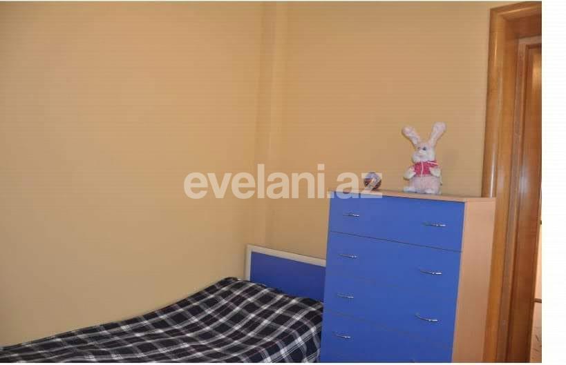 Kirayə verilir, villa, 6 otaqlı, 200 m², Bakı, Səbail r, Badamdar q.