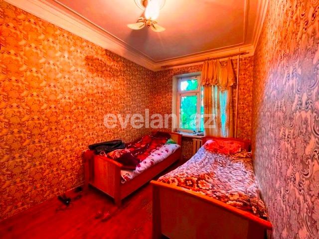 Продаётся, вторичка, 3-комнаты, 80 m², Баку, Ясамальский r, Элмляр Академиясы m.